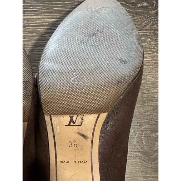 LOUIS VUITTON Brown Patent Leather Pointy Heels LV Mary Janes Pumps 90s 00s Y2k - Picture 4 of 14